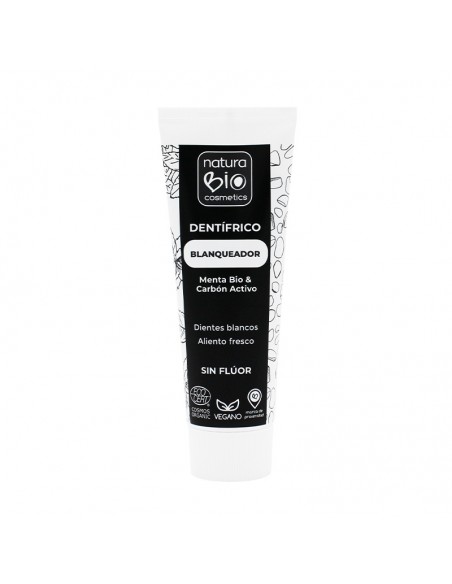 Dentífrico Blanqueador de NaturaBIO Cosmetics disponible en Naturcosmetika. Dentífrico Blanqueador de NaturaBIO Cosmetics disponible en Naturcosmetika.